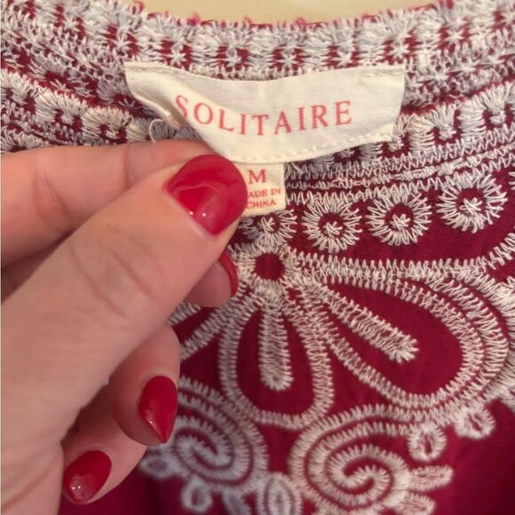 Anthropologie Solitaire Red Embroidered Puff Sleeve Cropped Blouse - Picture 3 of 4